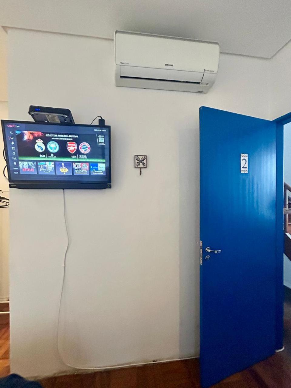 Pousada E Hostel Sao Paulo Comfort - Bairro Pinheiros, Proximo Hospital Das Clinicas E Incor, Oscar Freire, Av Paulista, Allianz, Vila Madalena E Facil Acesso Ao Ibirapuera E Morumbi מראה חיצוני תמונה