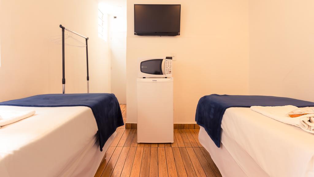 Pousada E Hostel Sao Paulo Comfort - Bairro Pinheiros, Proximo Hospital Das Clinicas E Incor, Oscar Freire, Av Paulista, Allianz, Vila Madalena E Facil Acesso Ao Ibirapuera E Morumbi מראה חיצוני תמונה