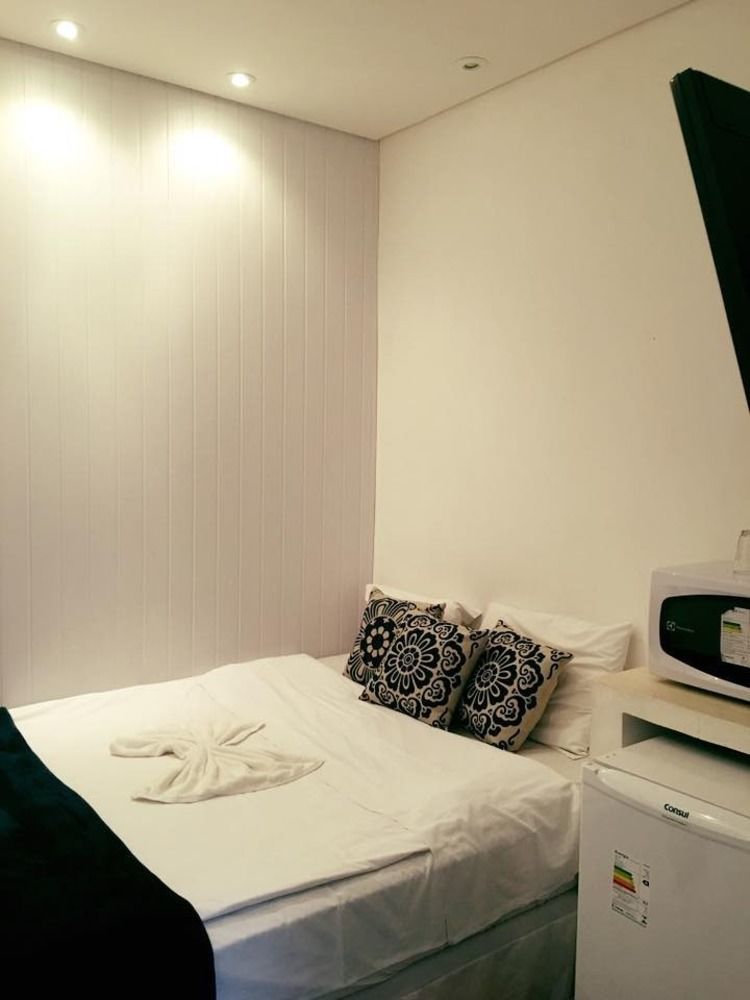 Pousada E Hostel Sao Paulo Comfort - Bairro Pinheiros, Proximo Hospital Das Clinicas E Incor, Oscar Freire, Av Paulista, Allianz, Vila Madalena E Facil Acesso Ao Ibirapuera E Morumbi מראה חיצוני תמונה